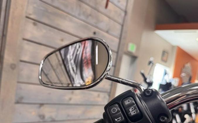 2023 Harley-Davidson Softail FLHCSANV - Heritage Classic Anniversary Edition