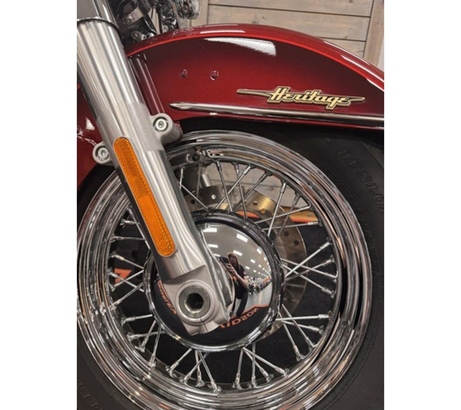 2023 Harley-Davidson Softail FLHCSANV - Heritage Classic Anniversary Edition