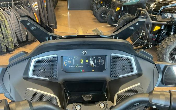 2021 Can-Am® Spyder® RT Limited Dark