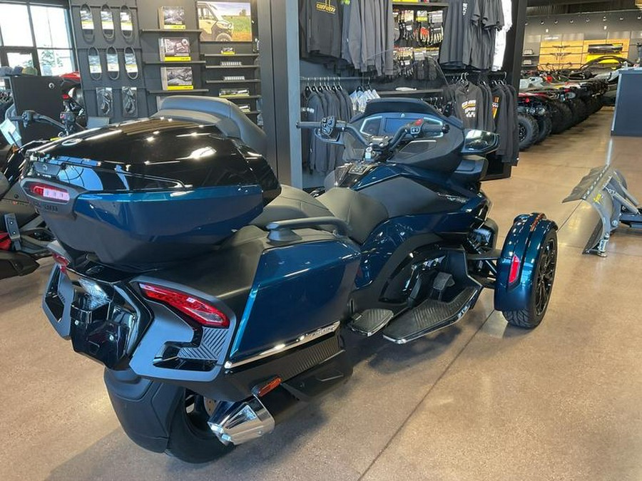 2021 Can-Am® Spyder® RT Limited Dark