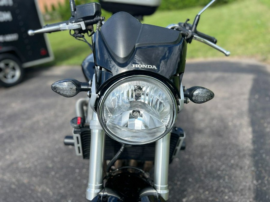 2006 Honda 599