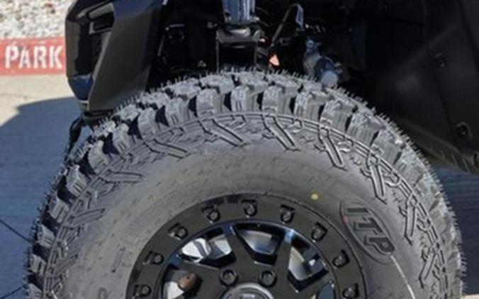 2026 Can-Am Maverick R X RS With Smart-Shox Triple Black