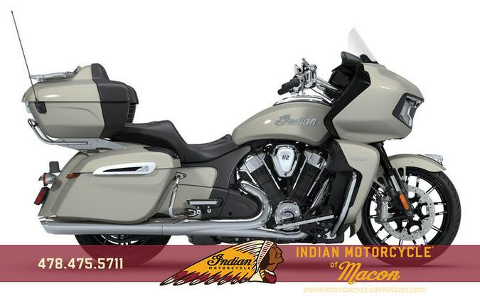 2026 Indian Motorcycle® Pursuit® Limited 112 w/PowerBand Audio Silver Quartz Metallic