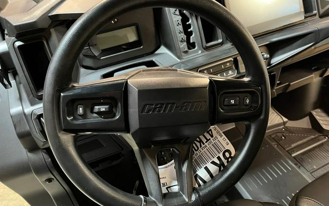 2026 Can-Am DEFENDER MAX XT HD11