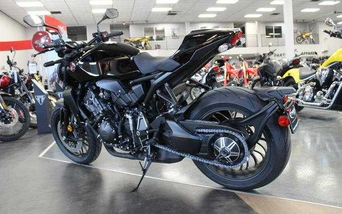 2024 Honda CB1000R Black Edition