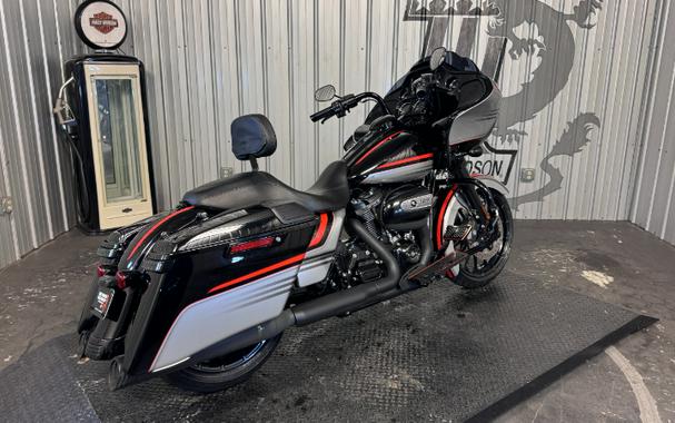 2018 Harley-Davidson ROAD GLIDE SPECIAL
