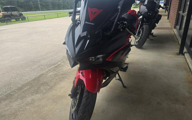 2024 Kawasaki Ninja 500 SE ABS