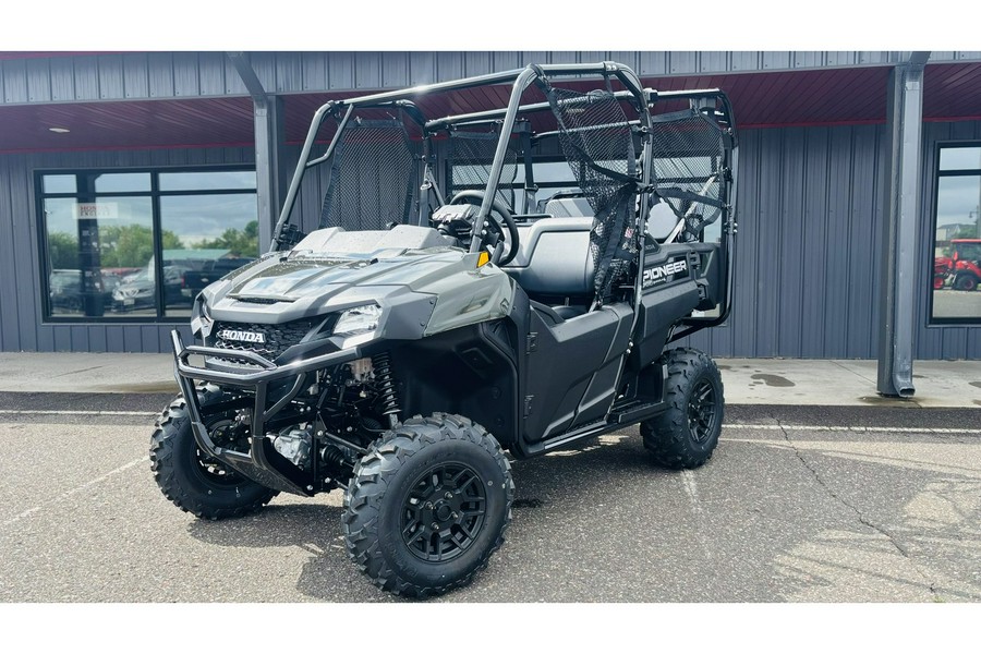 2026 PIONEER 700-4 DELUXE - Honda