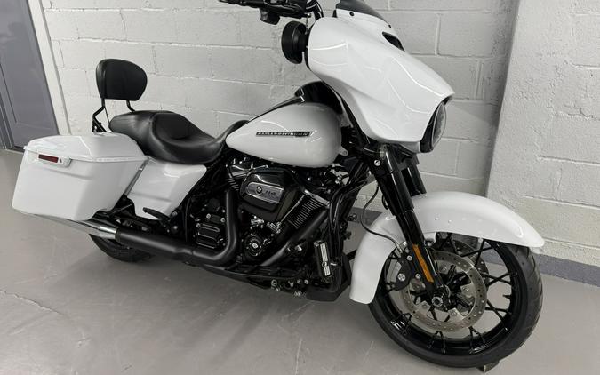 2020 Harley-Davidson FLHXS Street Glide Special