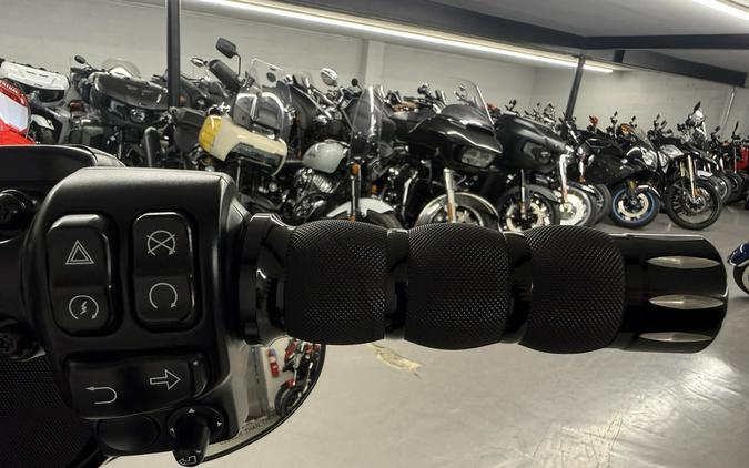 2020 Harley-Davidson FLHXS Street Glide Special