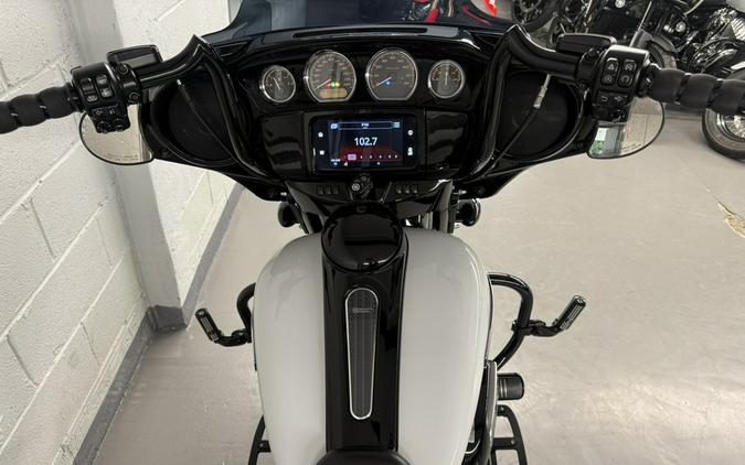 2020 Harley-Davidson FLHXS Street Glide Special