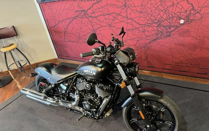 2022 Indian Motorcycle® Chief Dark Horse® Black Smoke