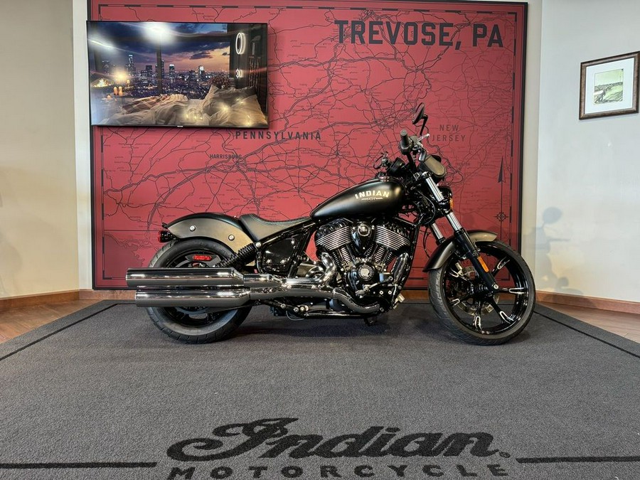 2022 Indian Motorcycle® Chief Dark Horse® Black Smoke