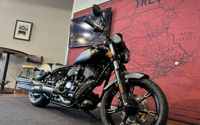 2022 Indian Motorcycle® Chief Dark Horse® Black Smoke