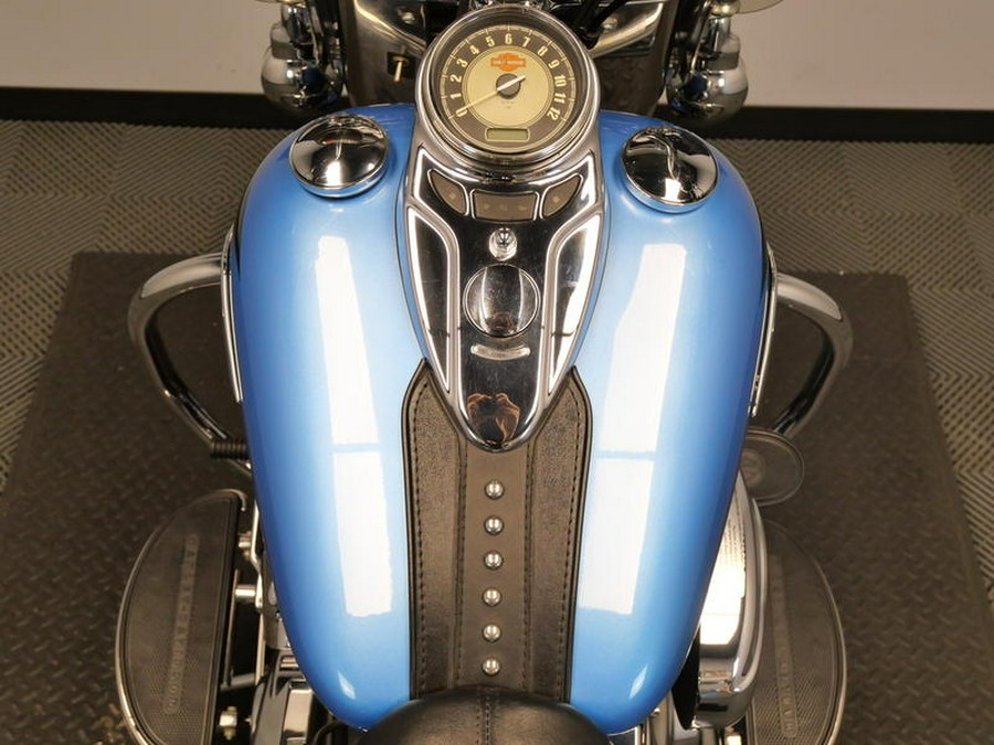 2011 Harley-Davidson® FLSTC - Heritage Softail® Classic