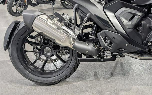 2026 BMW R 1300 GS Triple Black