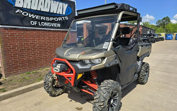 2022 Can-Am Defender X MR HD10