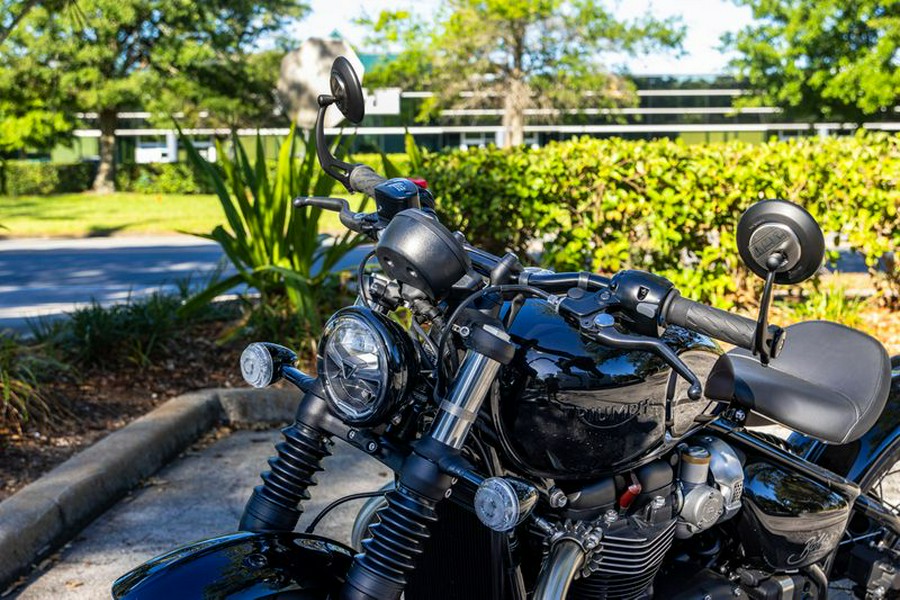 2024 Triumph Bonneville Bobber