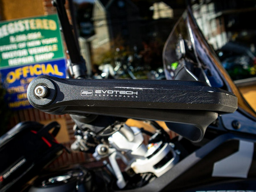 2024 Ducati DesertX RR22