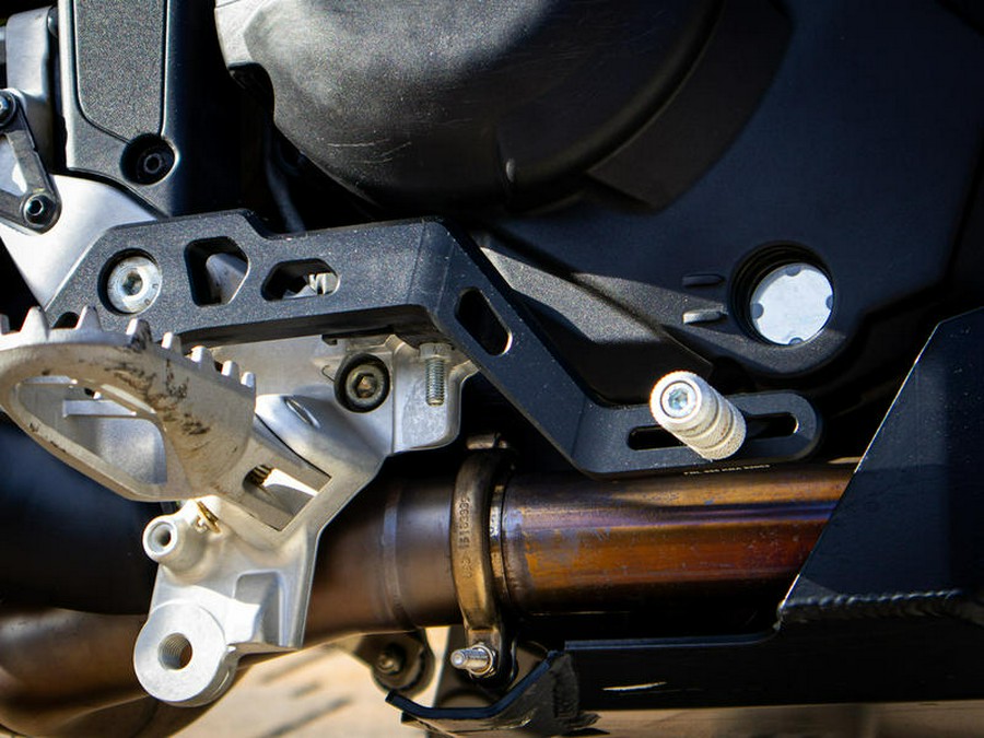 2024 Ducati DesertX RR22