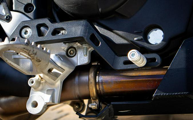 2024 Ducati DesertX RR22