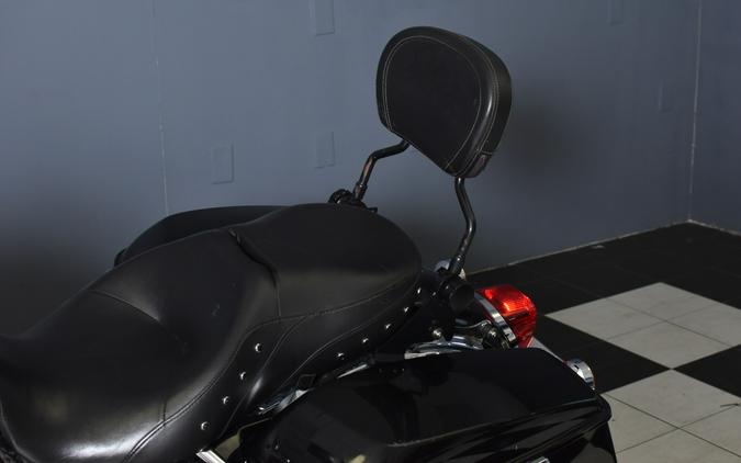 2019 Harley-Davidson Road King Classic Vivid Black FLHR