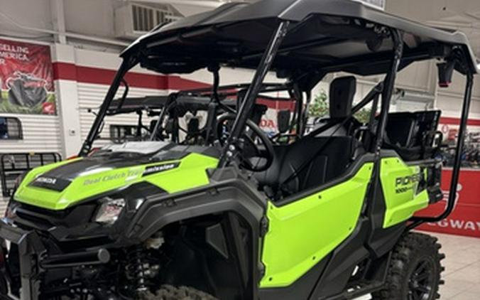 2023 Honda Pioneer 1000-5 Deluxe