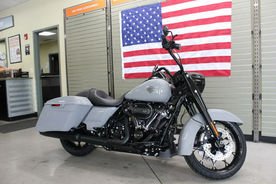 2024 Harley-Davidson® FLHRXS - Road King® Special