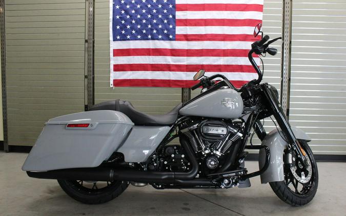 2024 Harley-Davidson® FLHRXS - Road King® Special