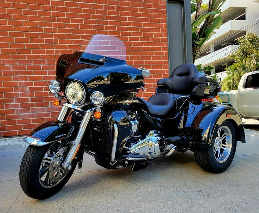 2024 Harley-Davidson® FLHTCUTG - Tri Glide® Ultra