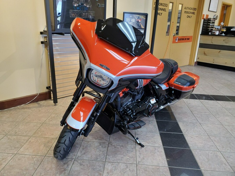 2024 Harley-Davidson CVO™ Street Glide® Legendary Orange