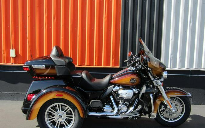 2024 Harley-Davidson® FLHTCUTG - Tri Glide® Ultra