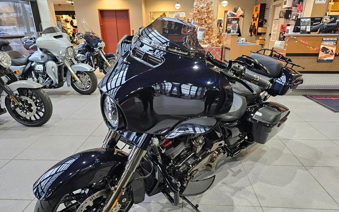 2022 Harley-Davidson CVO Street Glide