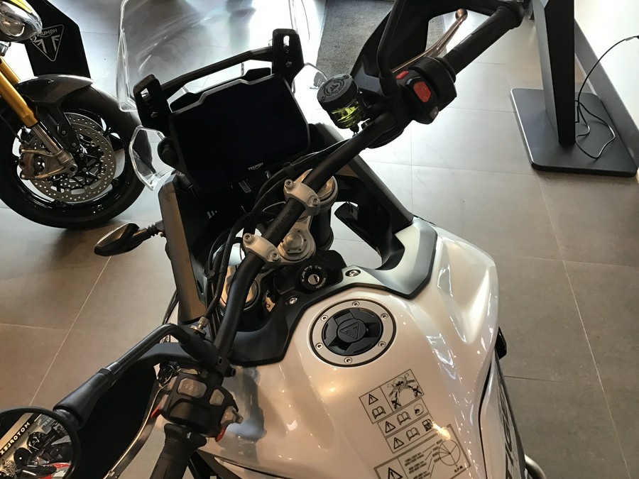 2026 Triumph Tiger 900 Alpine Edition