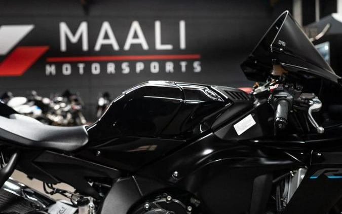 2022 Yamaha YZF-R1
