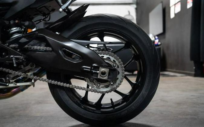 2022 Yamaha YZF-R1