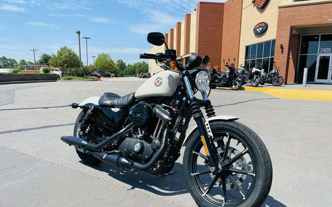 2022 Harley-Davidson Iron 883 XL883N