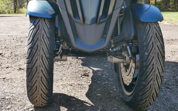 2024 Piaggio MP3 530 Exclusive