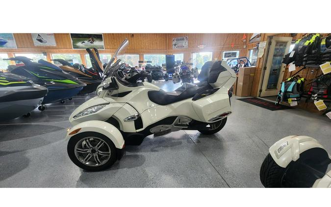 2011 Can-Am SPYDER RT LIMITED White SE5