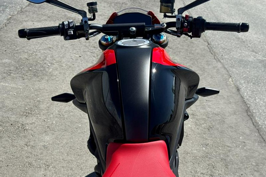 2025 Ducati Monster 937+