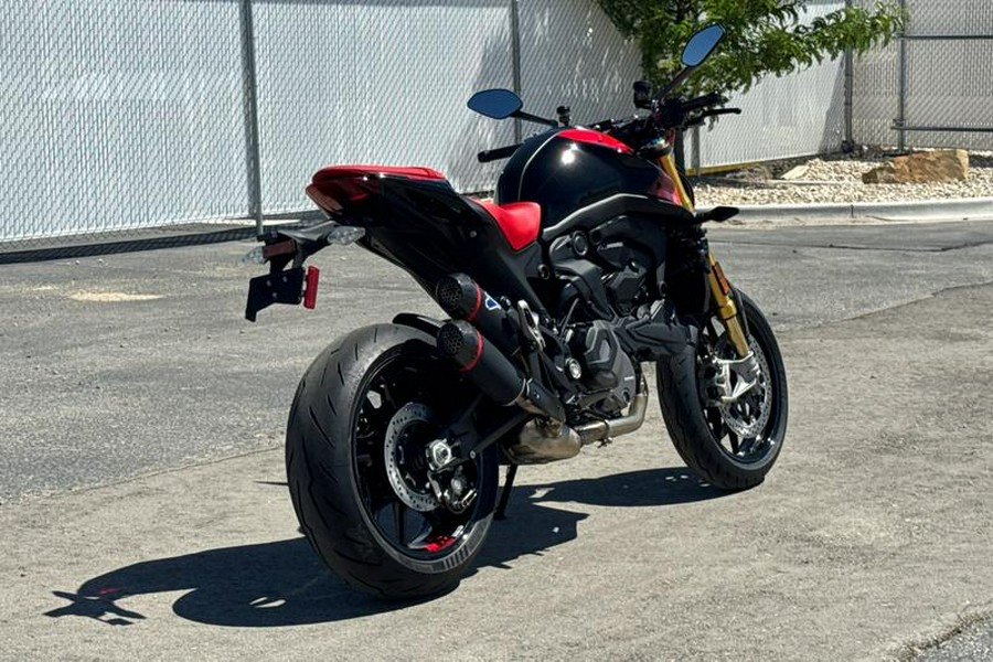 2025 Ducati Monster 937+