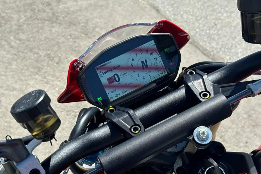 2025 Ducati Monster 937+