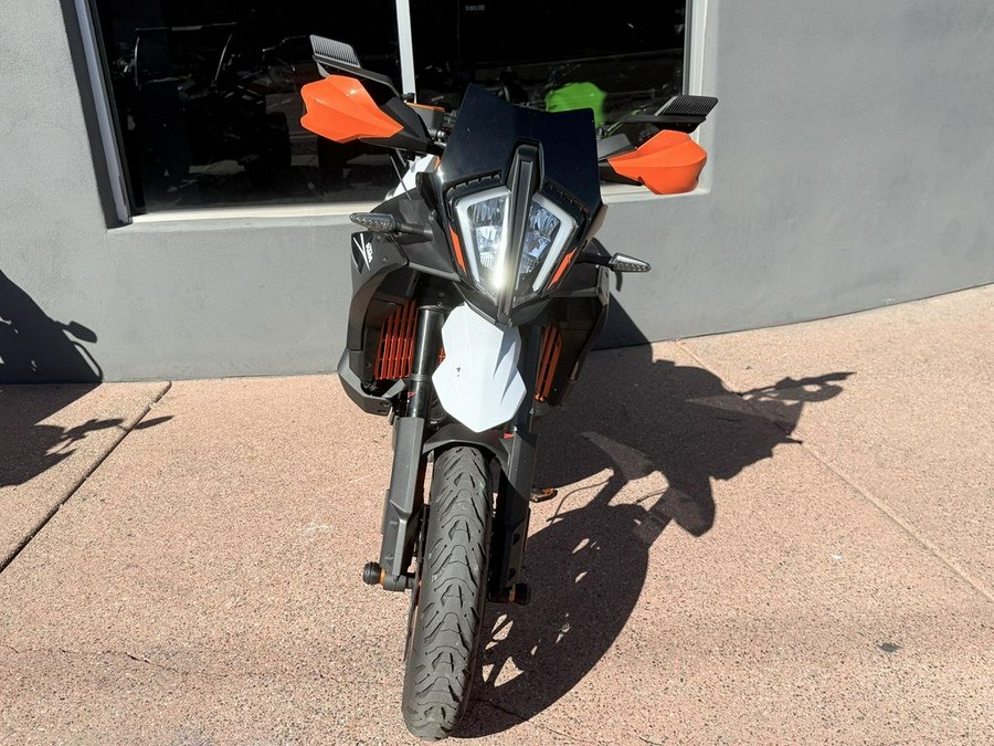 2024 KTM 890 SMT