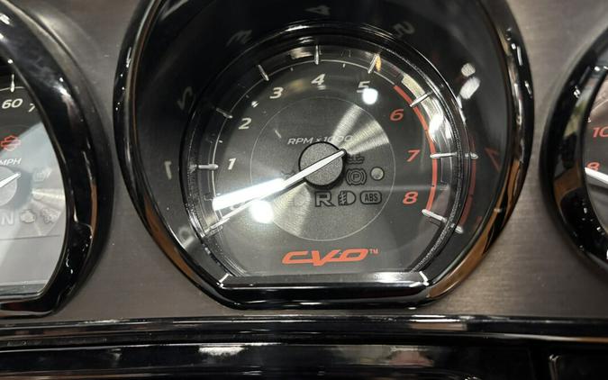 2021 Harley-Davidson® CVO™ Street Glide® GREAT WHITE PEARL & BLK HOL