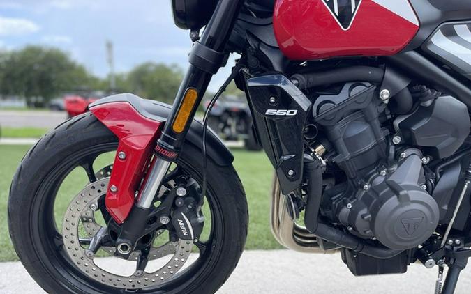 2025 Triumph Trident 660