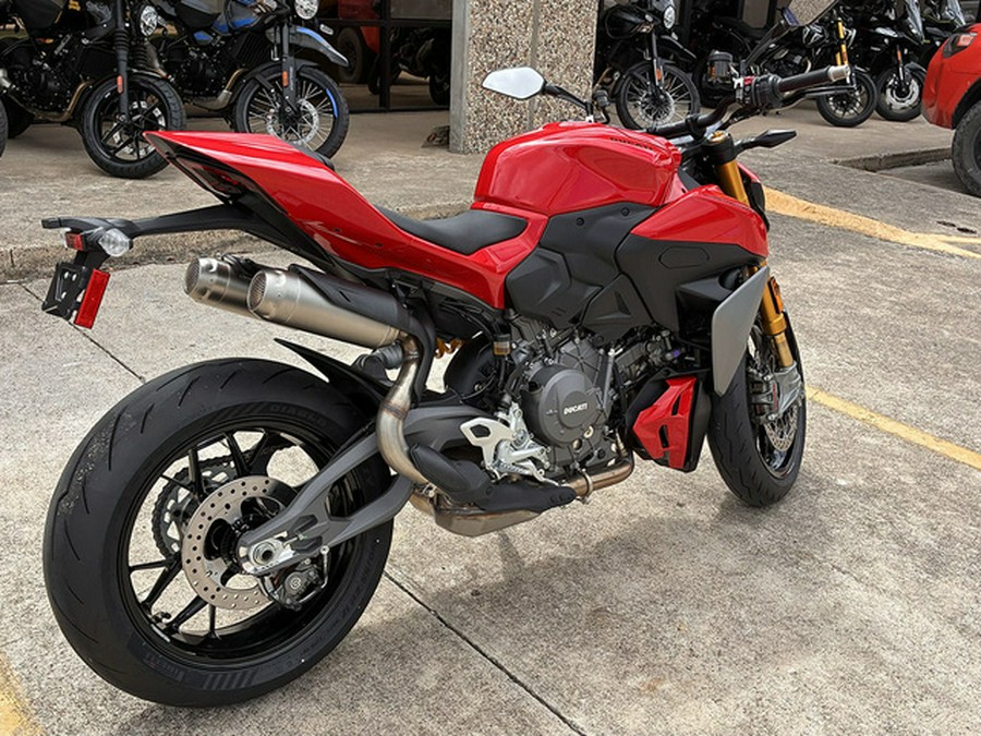 2026 Ducati Streetfighter V2 S Ducati Red