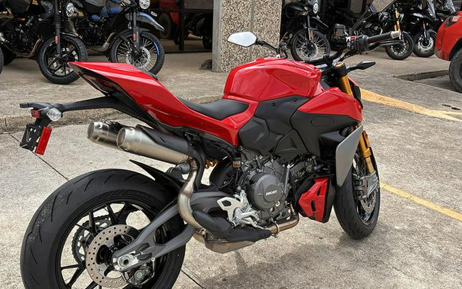 2026 Ducati Streetfighter V2 S Ducati Red