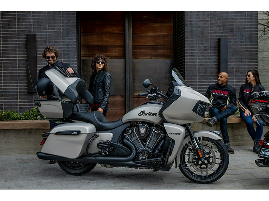 2023 Indian Motorcycle Pursuit® Dark Horse®