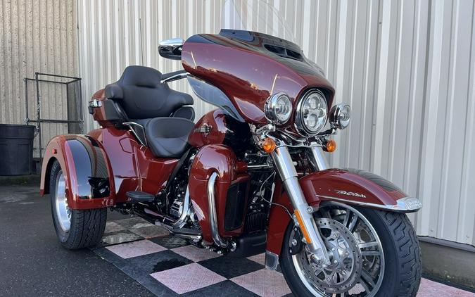 2024 Harley-Davidson® FLHTCUTG - Tri Glide® Ultra