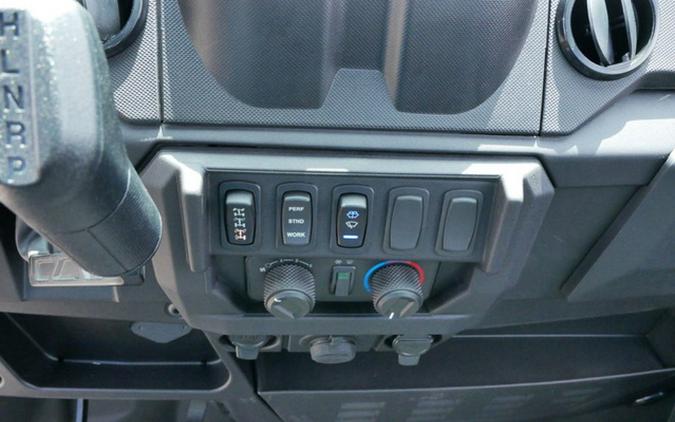 2027 Polaris Ranger Crew XP 1000 Cab